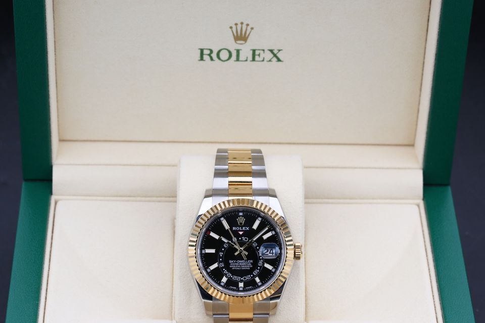 Rolex Sky-Dweller 326933 Image 4